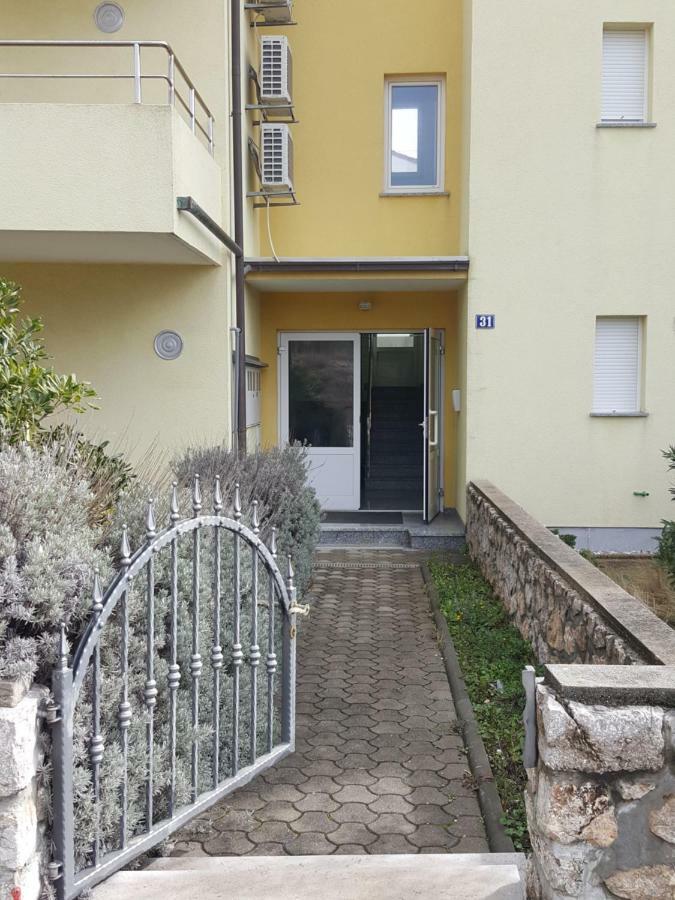 Apartment Koin Krk Town Exteriör bild